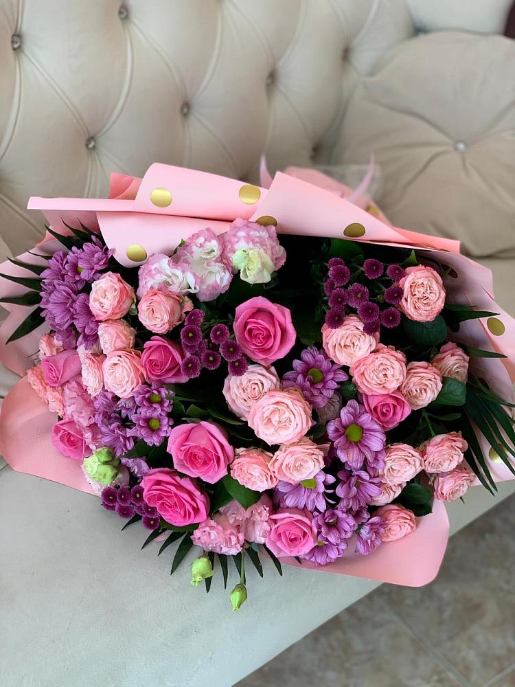 Букет цветов из: Хризантемы, Розы и Лизиантусы в Ядрино