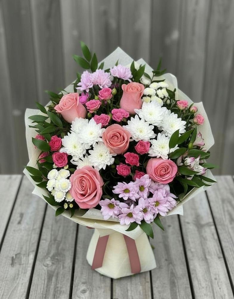 Букет цветов из: Альстромерии, Гвоздики, Розы и Хризантемы в Ядрино