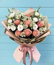 Букет цветов из:  Розы, Альстромерии и Лизиантусы в Ядрино