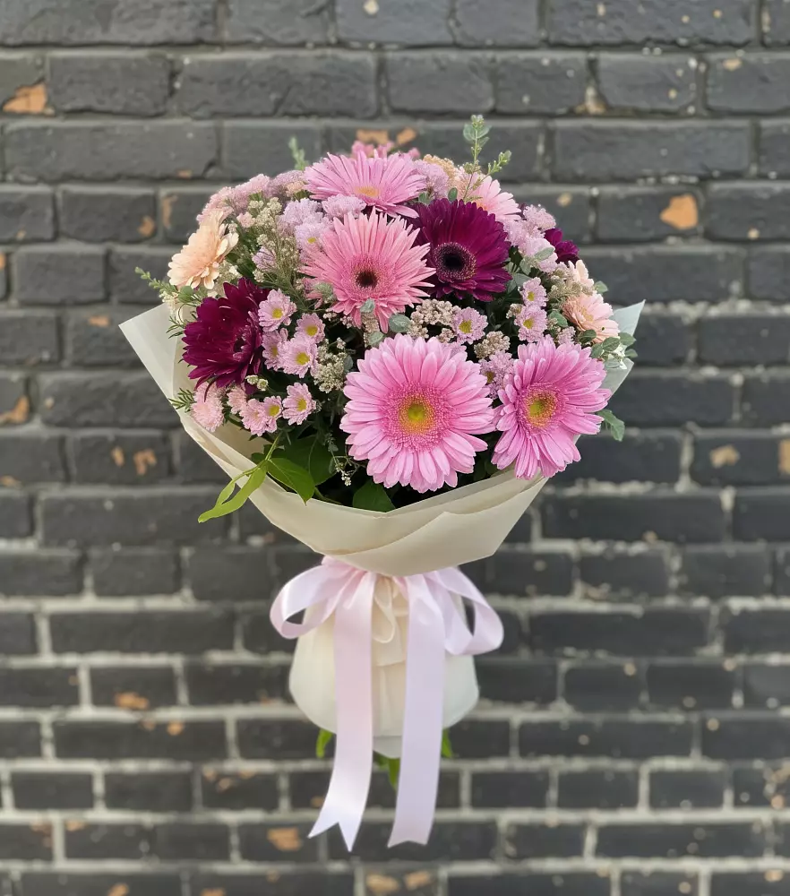 Букет цветов из: Герберы и Хризантемы в Ядрино