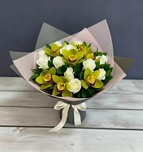 Букет цветов из:  Орхидеи и Розы в Ядрино