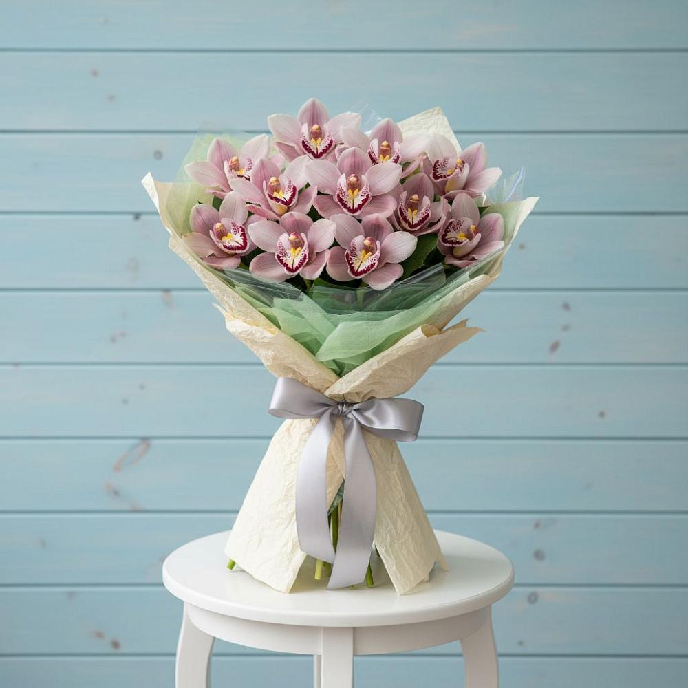 Букет цветов из: Орхидеи и Розы в Ядрино