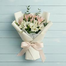 Букет цветов из:  Альстромерии в Ядрино