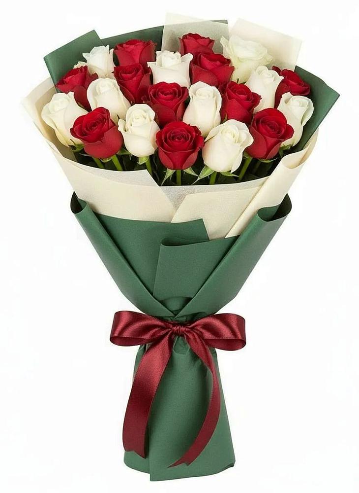 Букет Микс из красных и белых роз в Ядрино