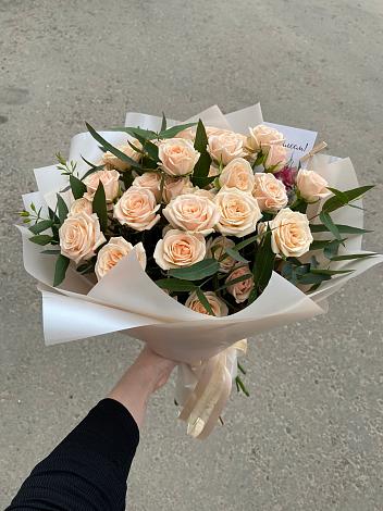Букет Кремовые розы Латте в Ядрино