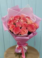 Букет 15 Розовых роз Равель в Ядрино