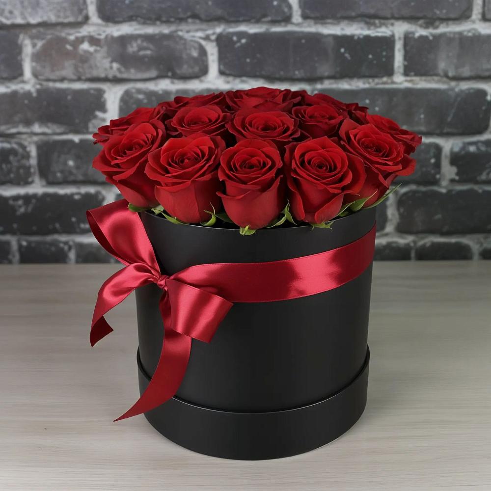 Цветочная композиция из Розы в шляпной коробке в Ядрино